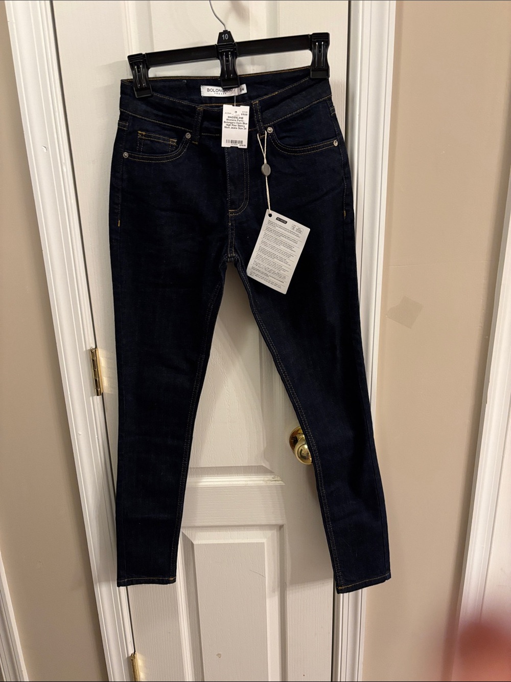 Bolongaro Trevor   Dark Indigo Stretch Skinny Jeans with Gold Stitching. Size 24